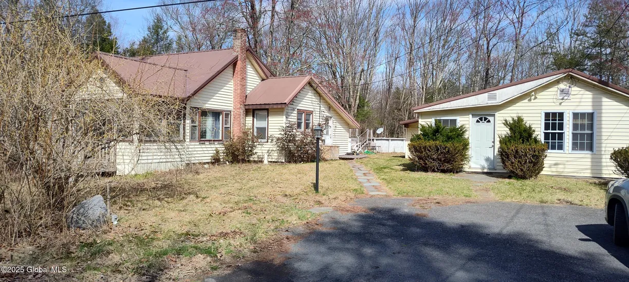 Hudson Valley Real Estate | View 436-450 Scutt Road | 5 Beds, 2 Baths