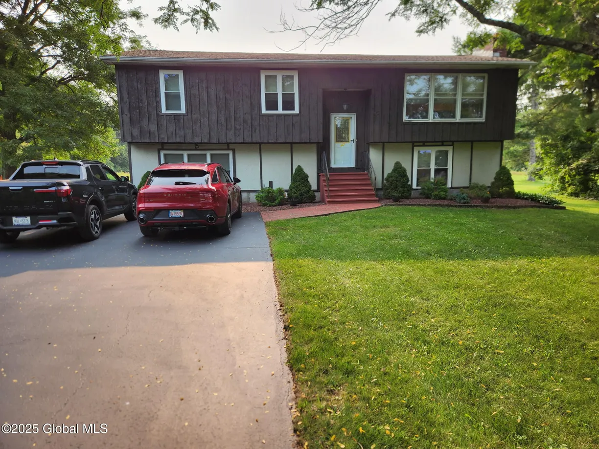 Hudson Valley Real Estate | View 11 Empire Drive | 3 Beds, 1 Bath
