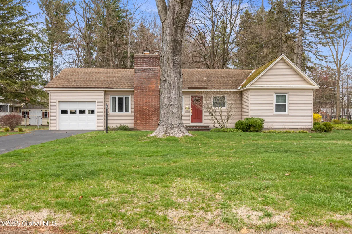 Hudson Valley Real Estate | View 20 St Clair Drive | 3 Beds, 2 Baths