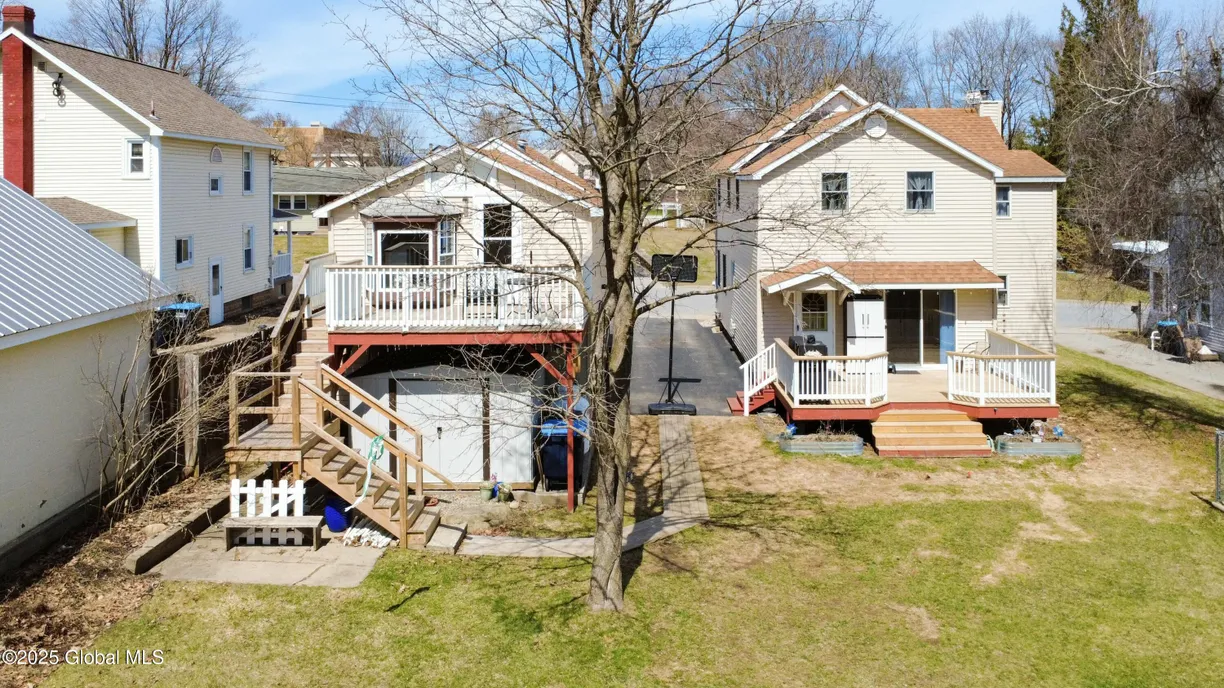 Hudson Valley Real Estate | View 116 Walnut Street | Listing