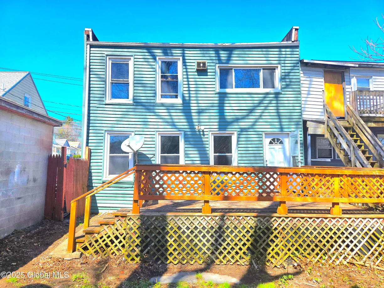 Hudson Valley Real Estate | View 124 2nd Avenue | Listing