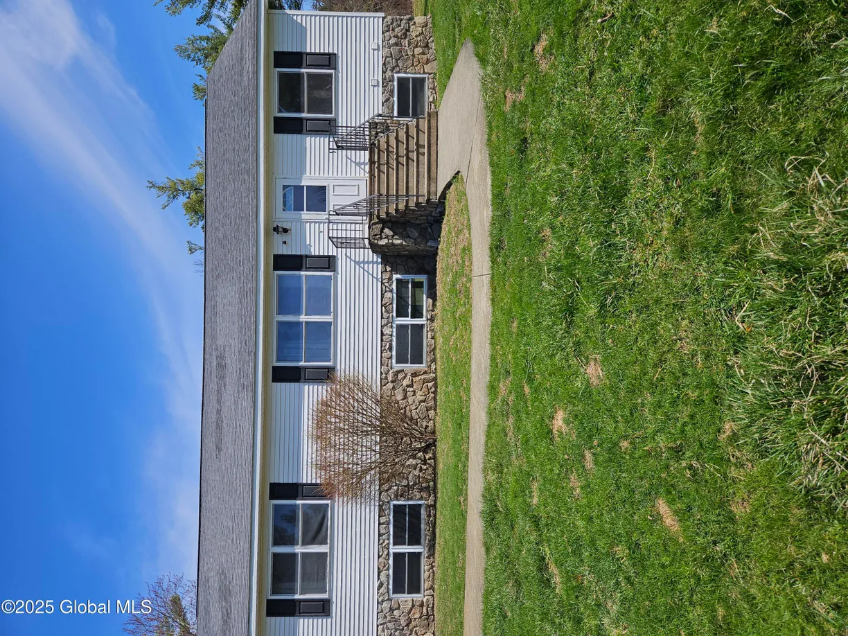 Hudson Valley Real Estate | View 186 Meadow Brook Lane | 4 Beds, 3 Baths