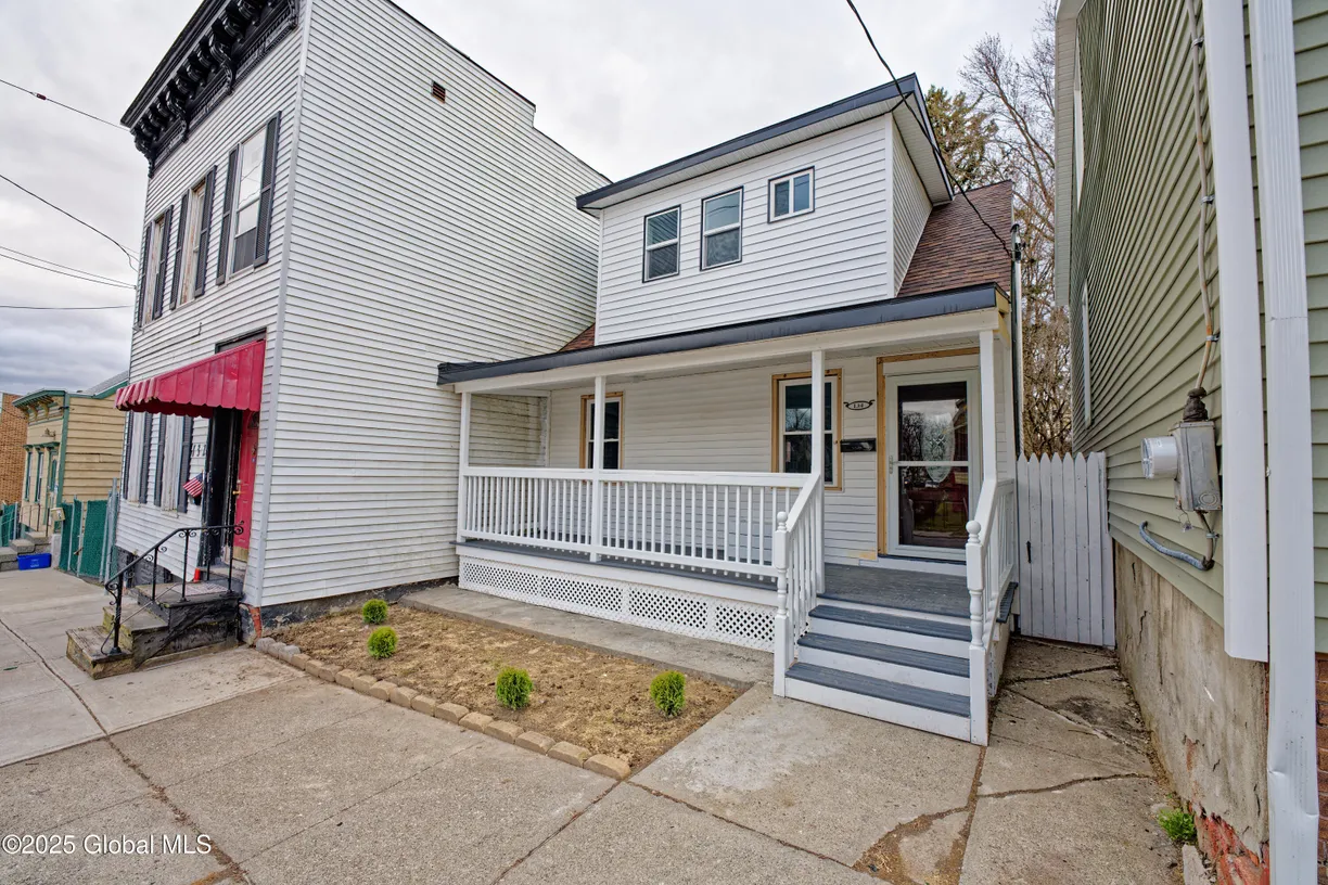 Hudson Valley Real Estate | View 134 2nd Avenue | Listing