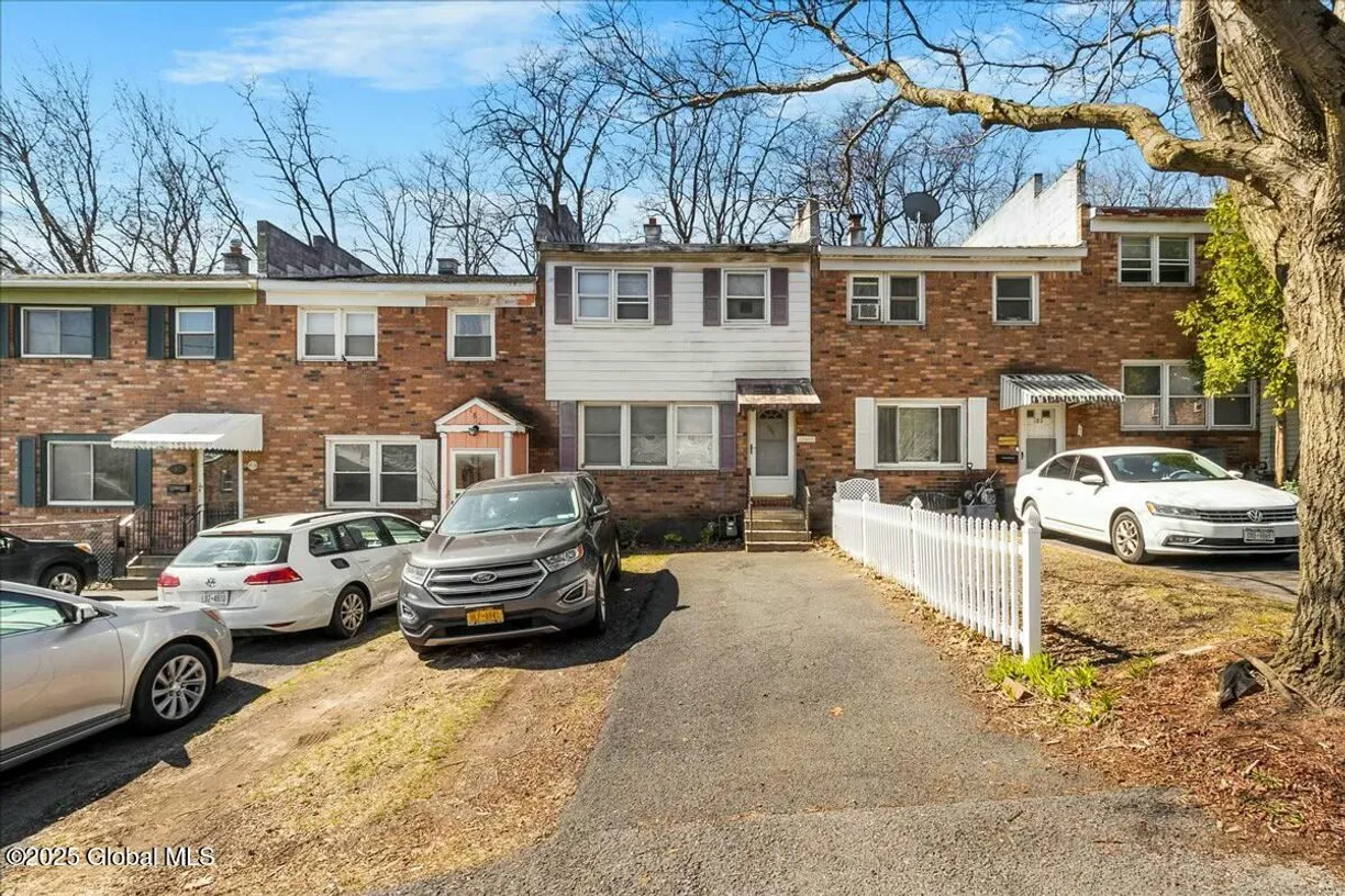 Hudson Valley Real Estate | View 184 Mount Hope Drive | Listing