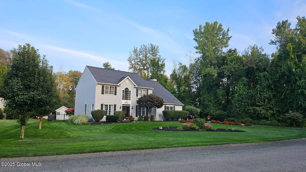 Hudson Valley Real Estate | View 33 Spice Mill Boulevard | 4 Beds, 2 Baths