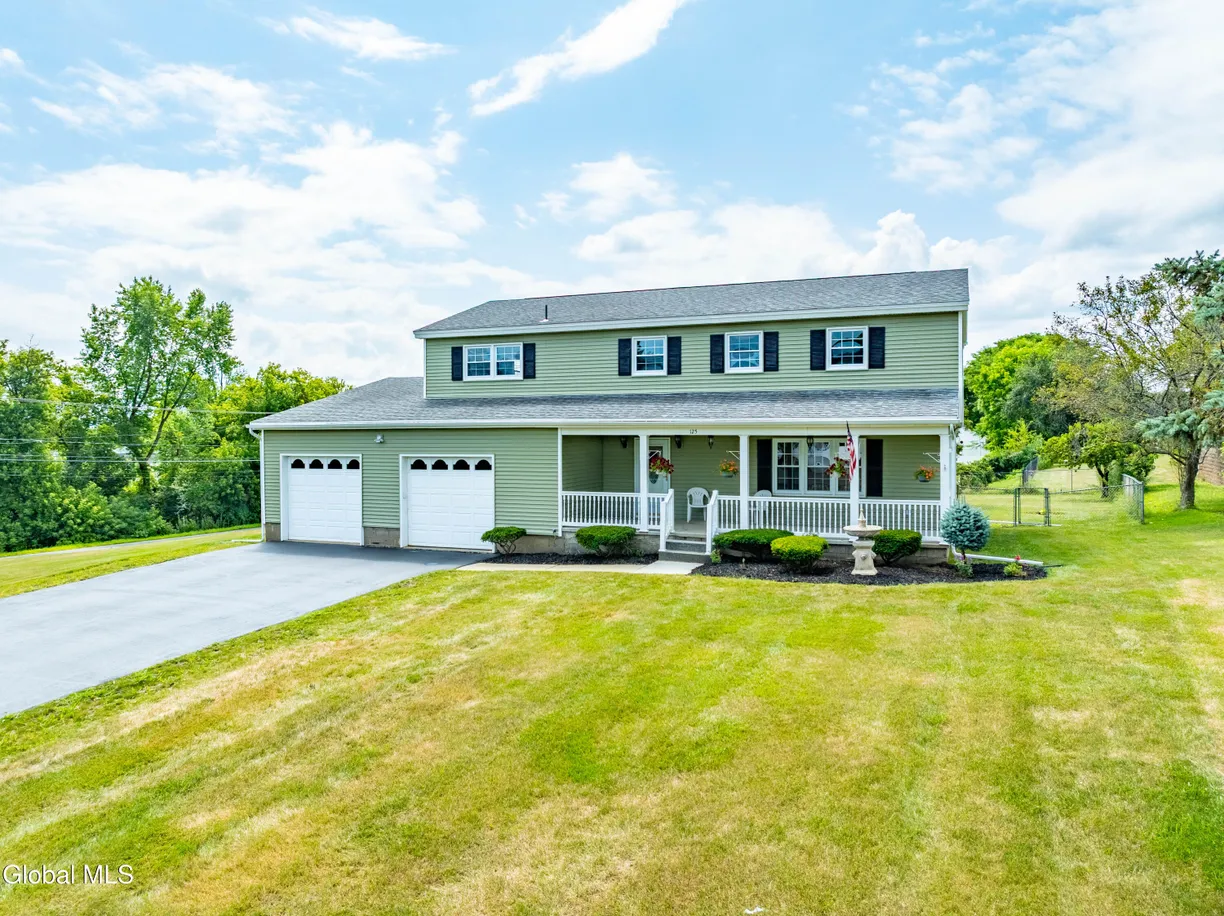 125 Latham Ridge Road, Colonie, NY 12110 Property for sale