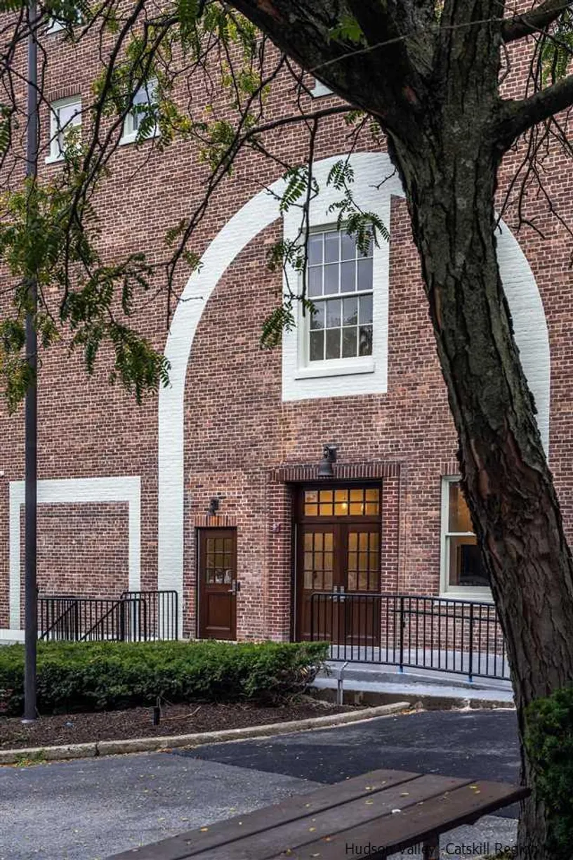 Hudson Valley Real Estate | View 160 Union Street 202