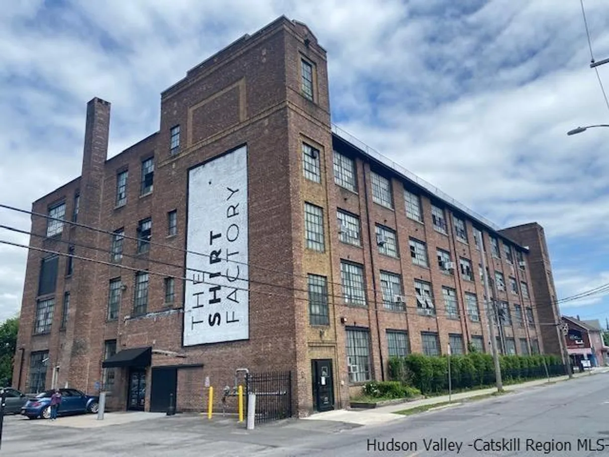 Hudson Valley Real Estate | View 77 Cornell, 402 | 1 Bed