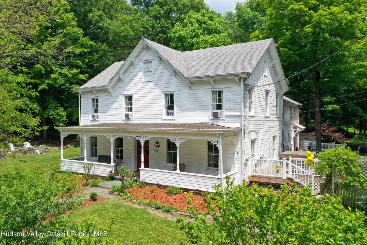 Hudson Valley Real Estate | View 474 W Saugerties Road | 7 Beds