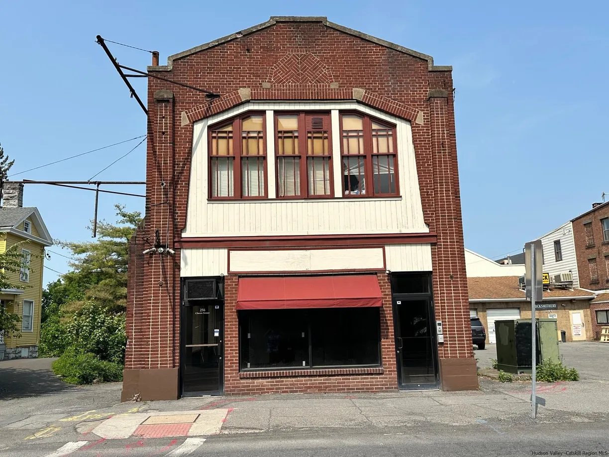 Hudson Valley Real Estate | View 256 Clinton Avenue