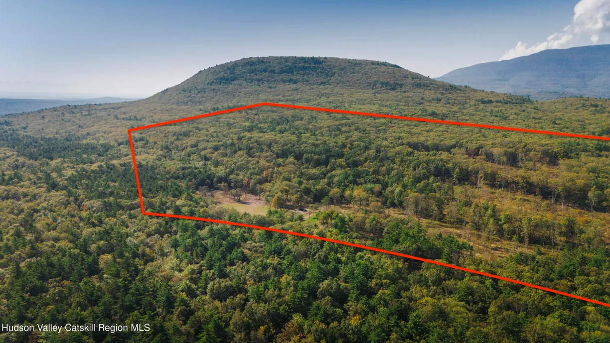 Hudson Valley Real Estate | View 120-130 High Ridge Villa Road