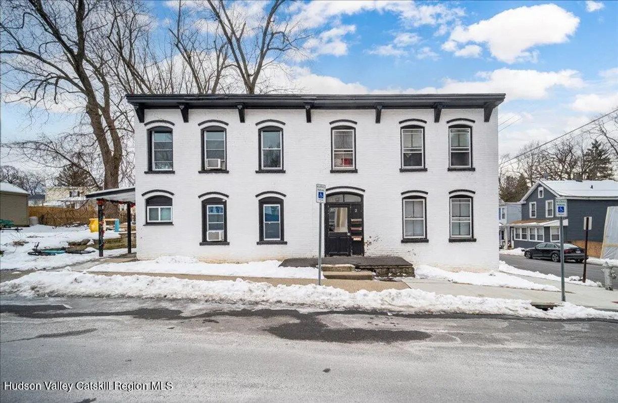 Hudson Valley Real Estate | View 2-8 Walnut Street | 4 Beds
