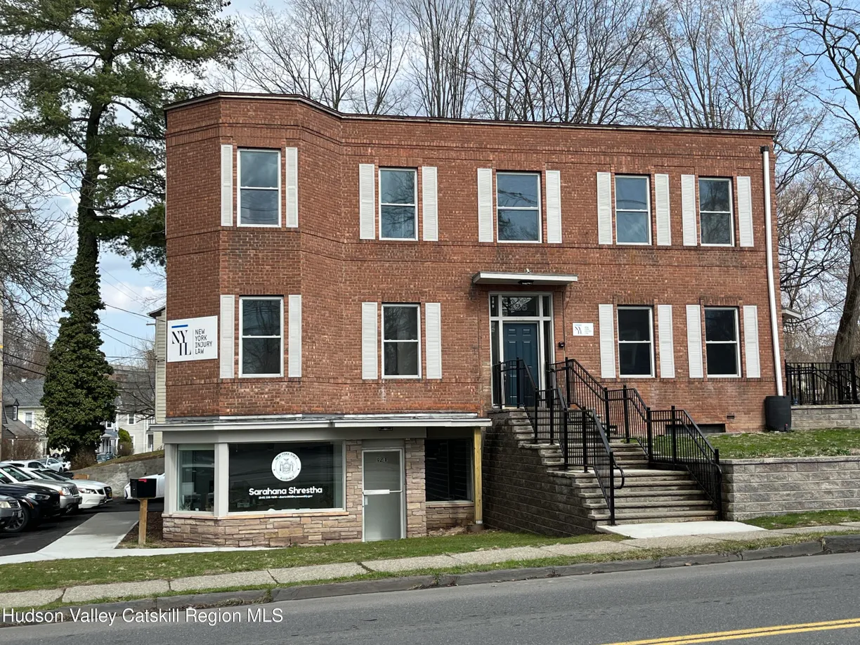 Hudson Valley Real Estate | View 324 Washington Avenue, 4 | 1 Bath