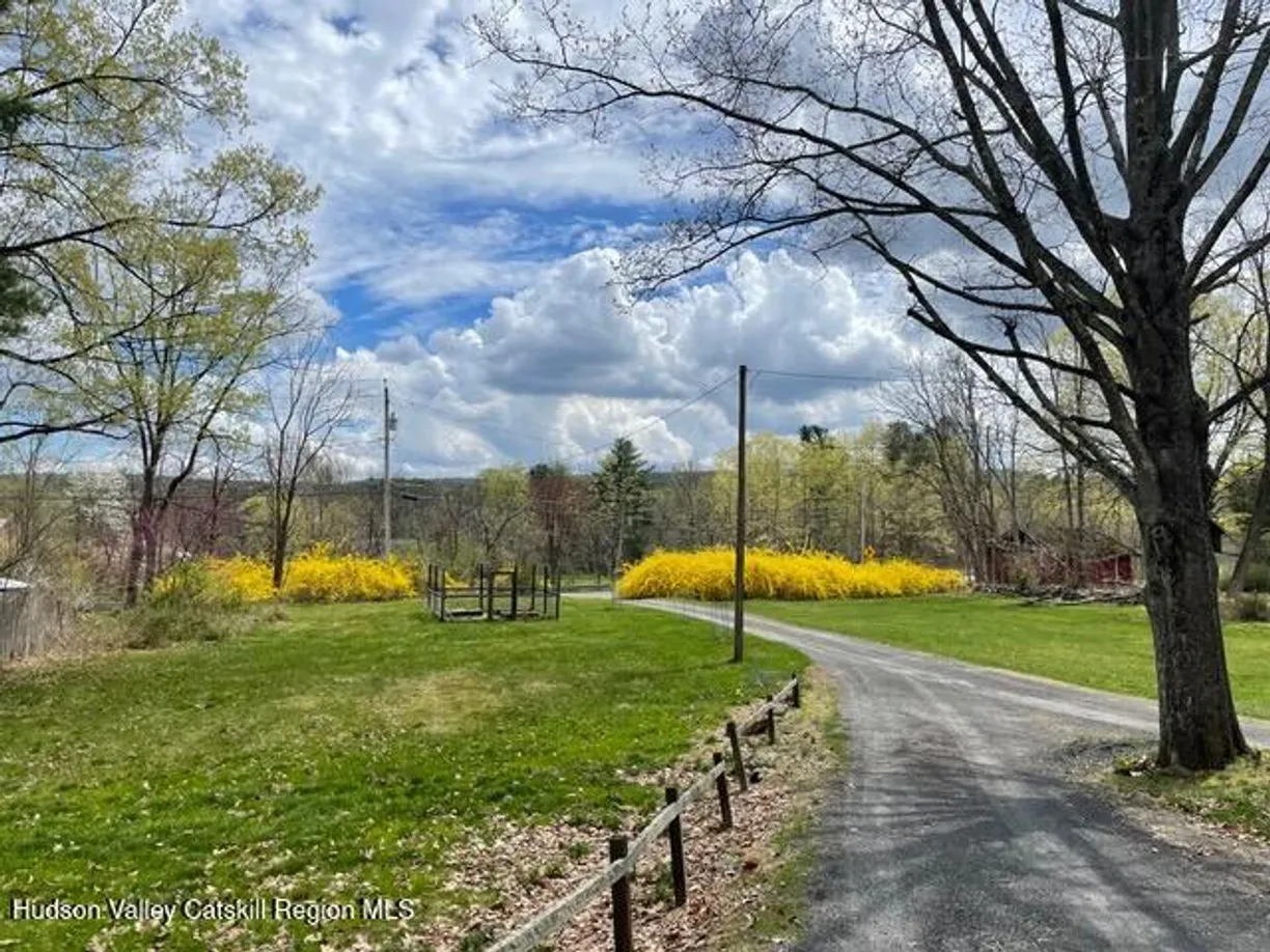 Hudson Valley Real Estate | View 592 County Route 6 | Listing