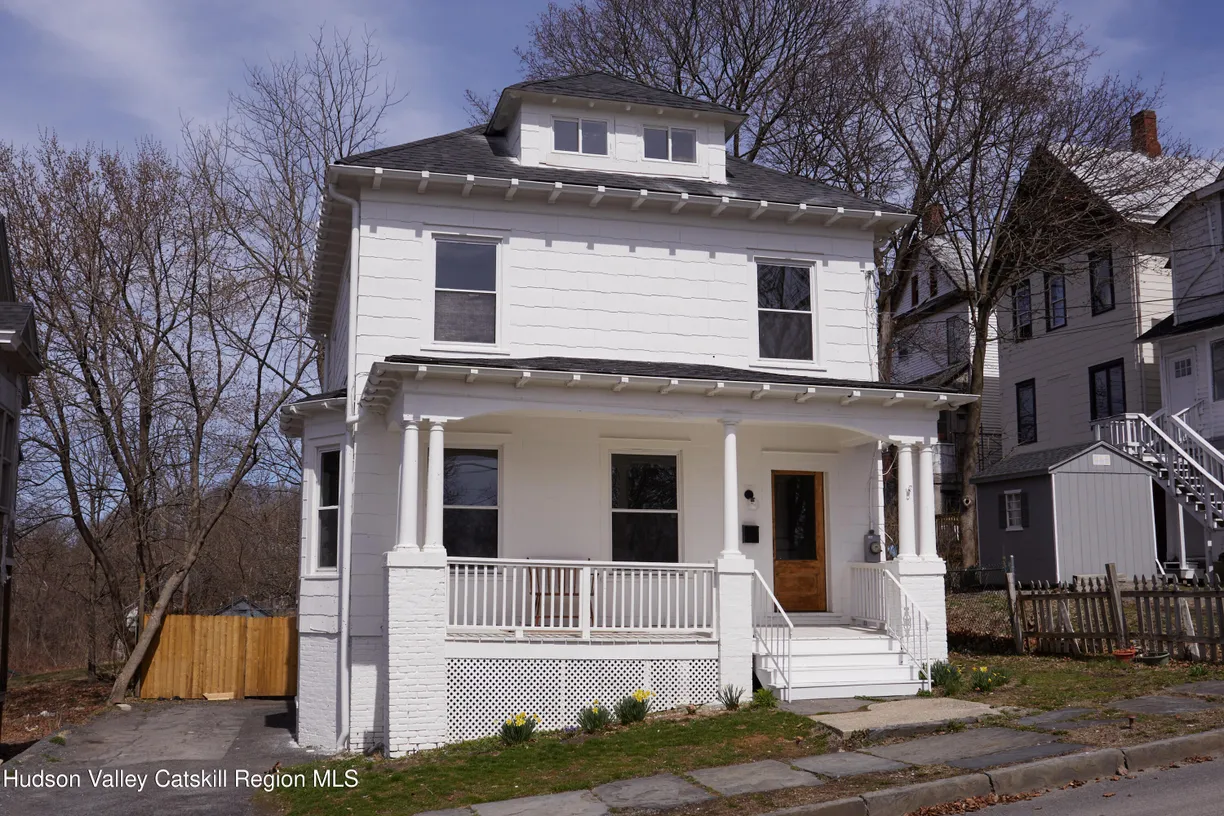 Hudson Valley Real Estate | View 15 Summit Avenue | 4 Beds, 2 Baths