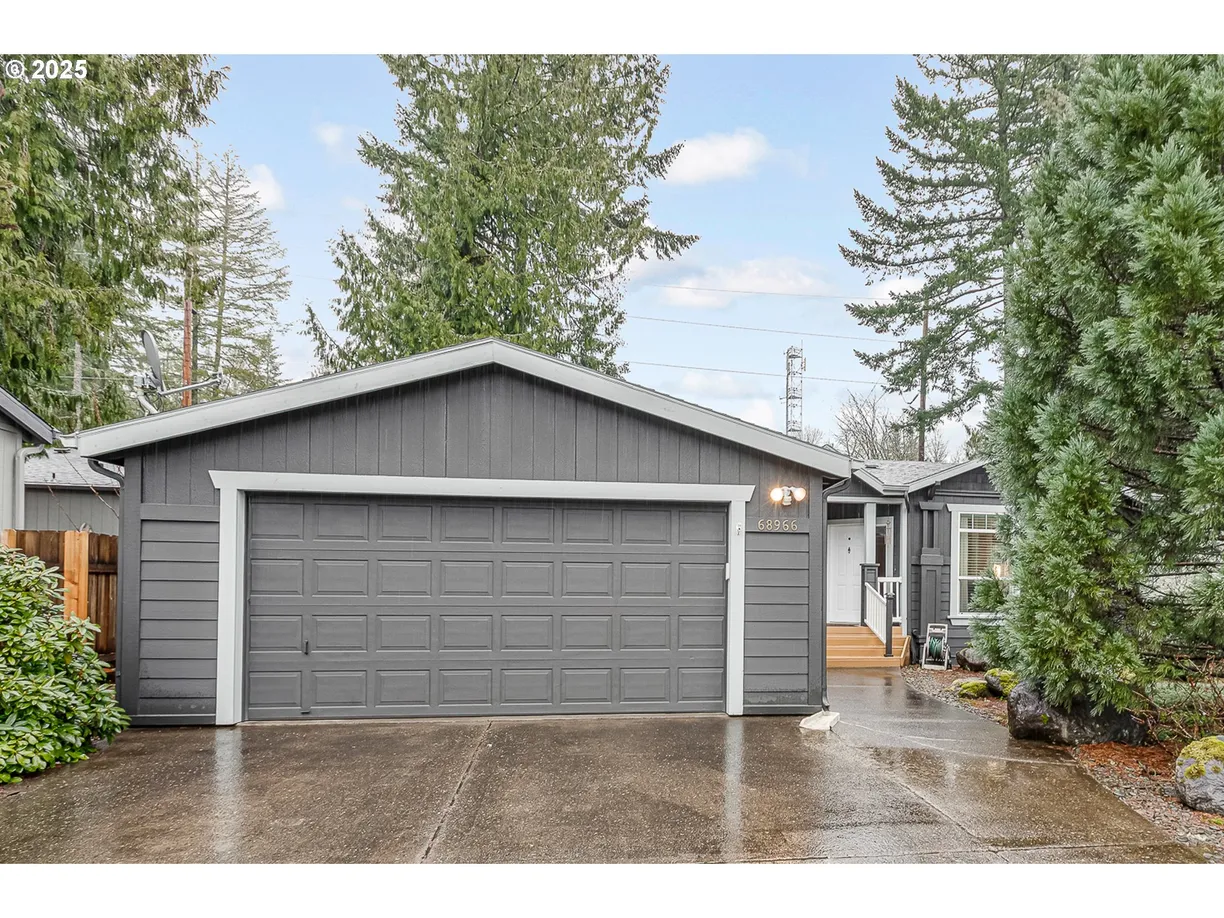 Portland, OR Real Estate | View 68966 E CEDAR HILL | 3 Beds, 2 Baths