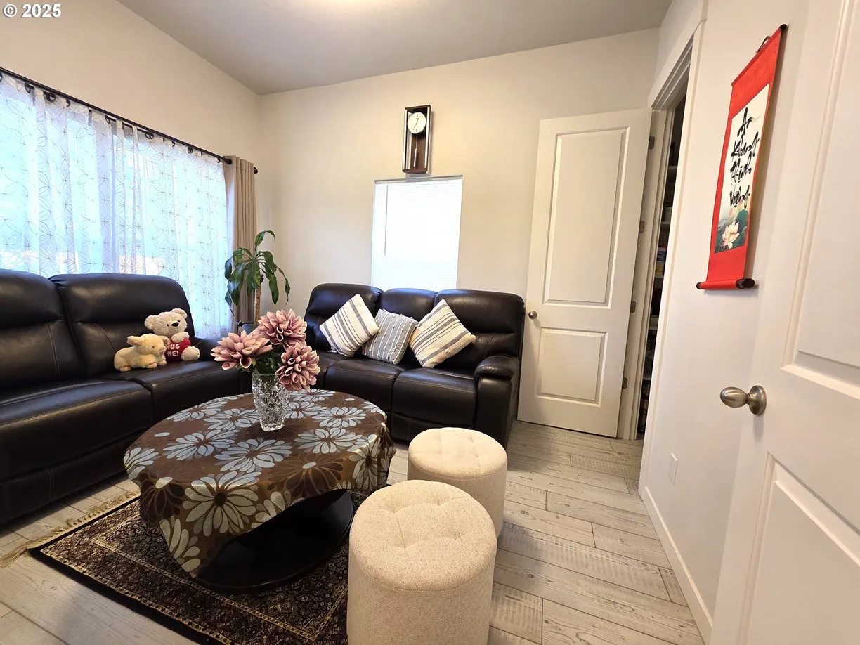 Portland, OR Real Estate | View 30778 SW FIR | Listing