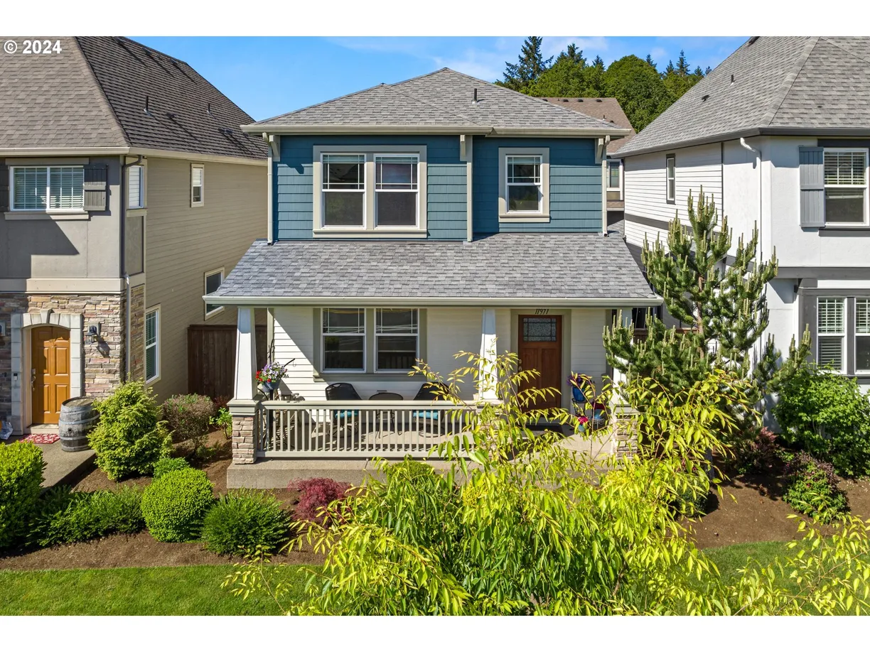 Portland, OR Real Estate | View 11971 SW BARBER | 4 Beds, 2 Baths