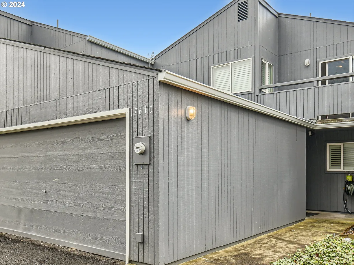 Portland, OR Real Estate | View 17610 NW ROLLING HILL | Listing