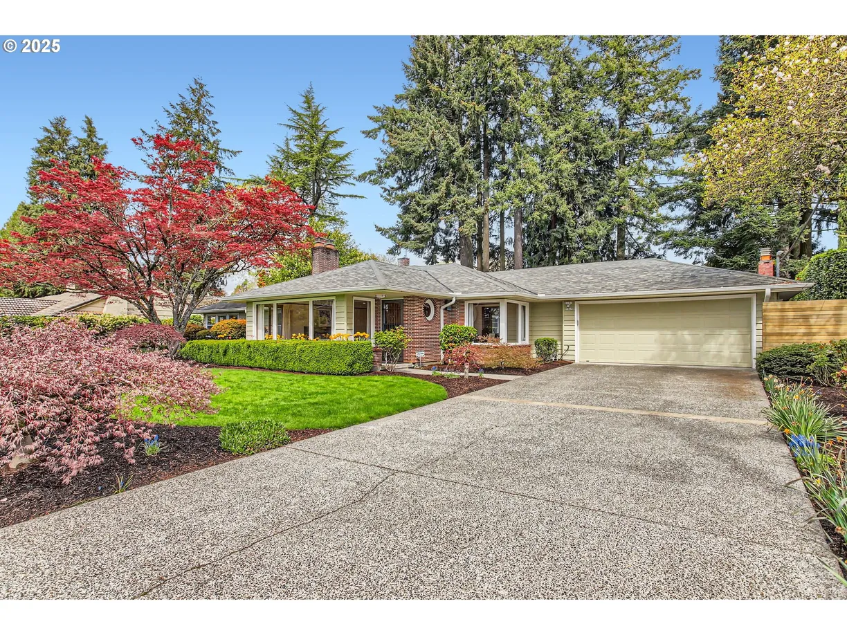 Portland, OR Real Estate | View 9645 SW VISTA | 3 Beds, 2 Baths