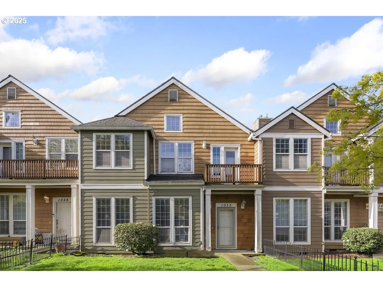 Portland, OR Real Estate | View  | 3 Beds, 2 Baths