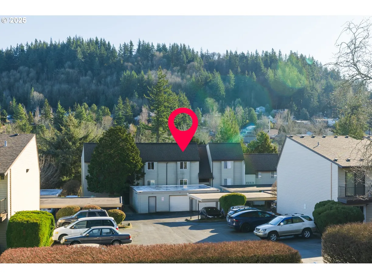 Portland, OR Real Estate | View 200 SW FLORENCE, H16 | Listing