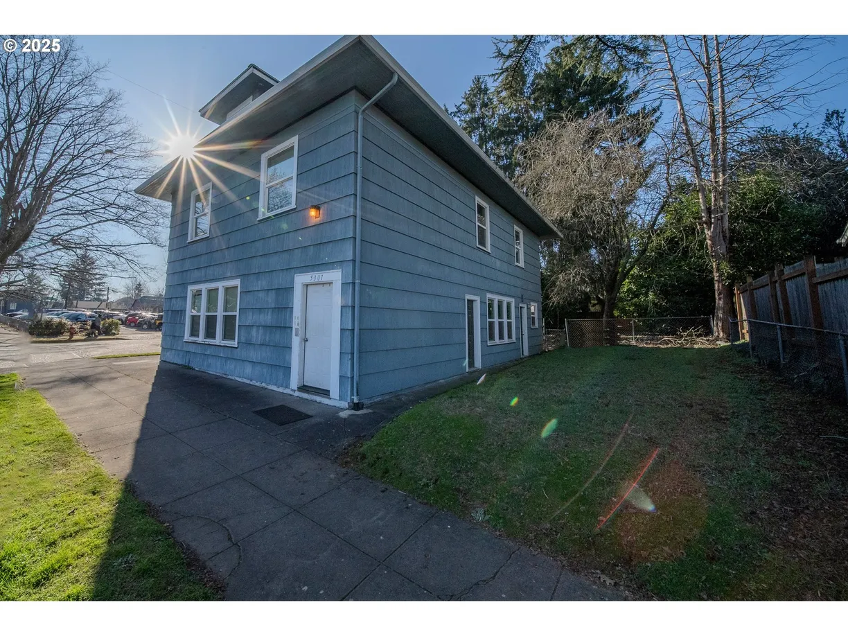 Portland, OR Real Estate | View 5301 N KERBY | Listing