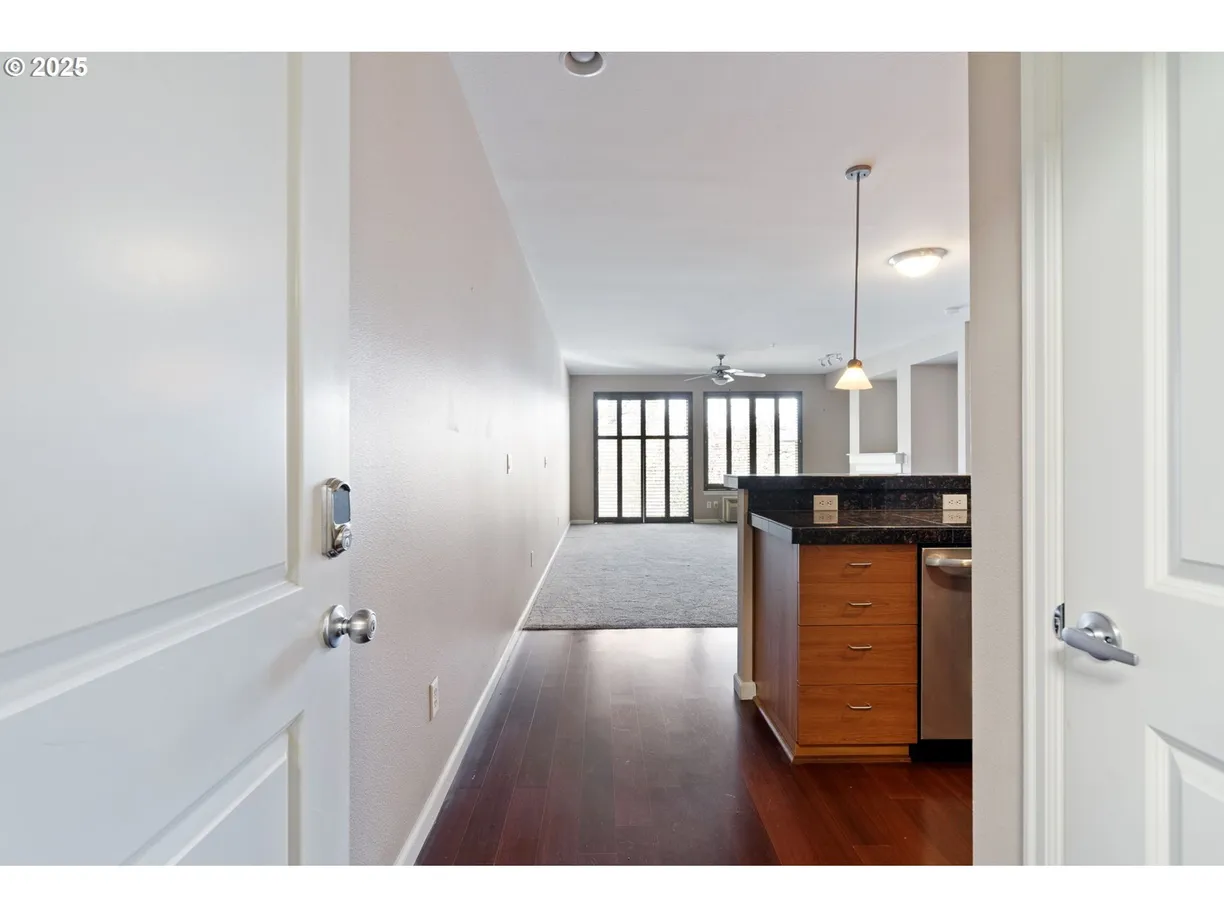 Portland, OR Real Estate | View 8712 N DECATUR, 302 | Listing
