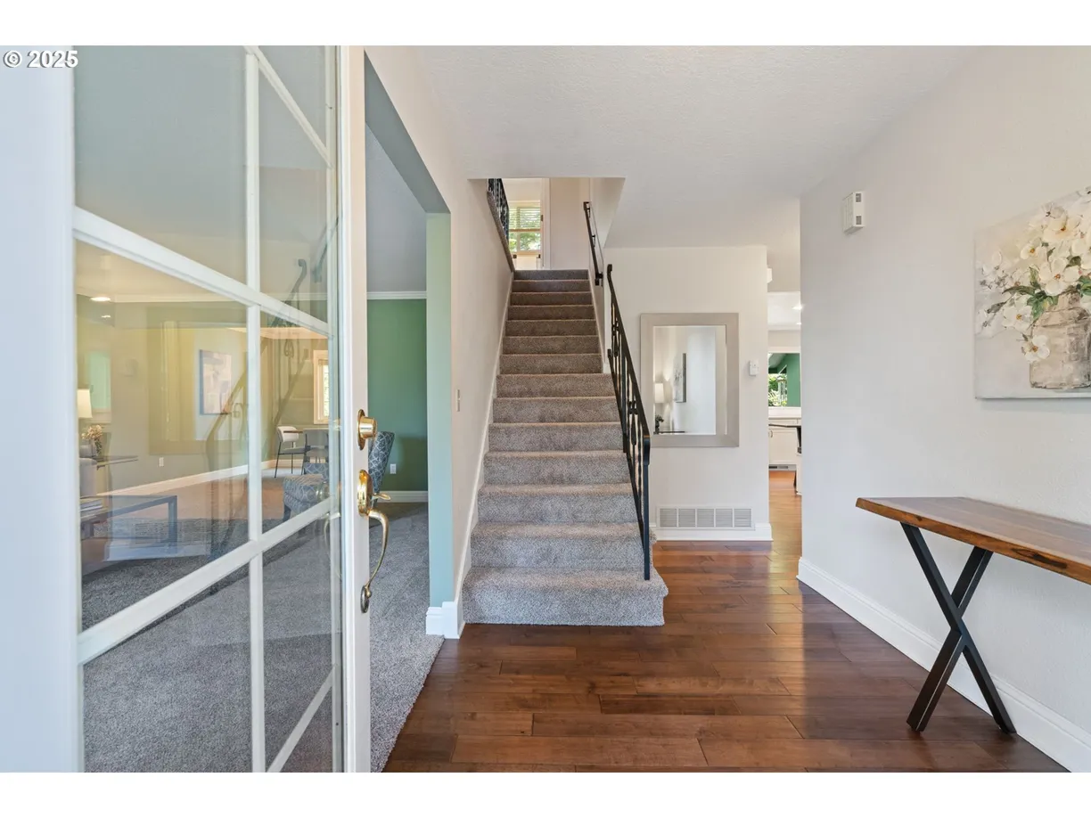 Portland, OR Real Estate | View 11 EL GRECO | Listing