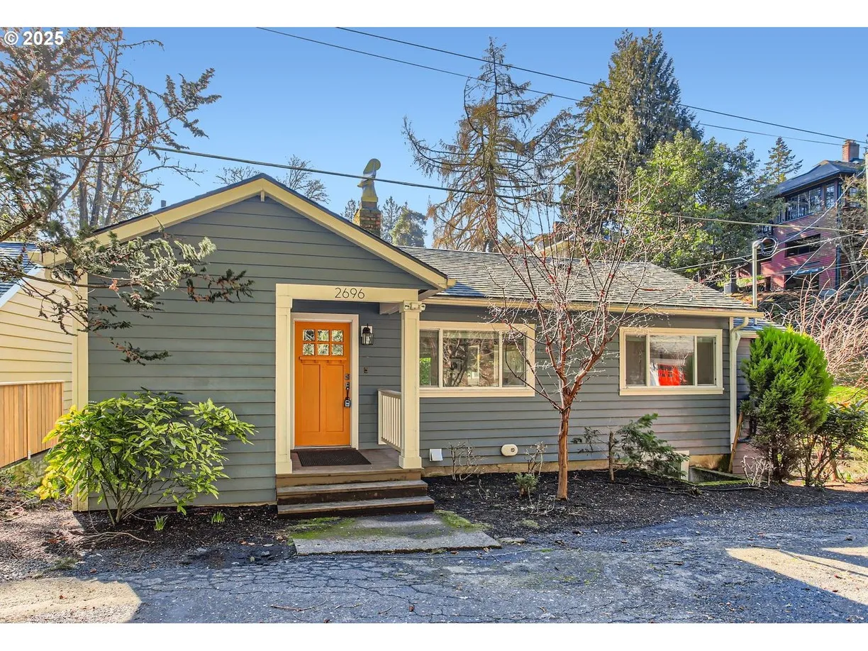 Portland, OR Real Estate | View 2696 SW GERALD | 4 Beds, 2 Baths