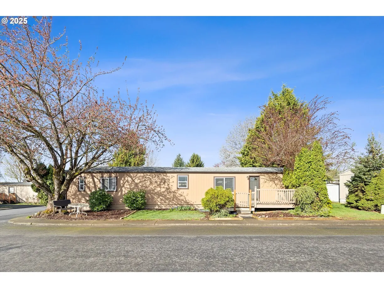 Portland, OR Real Estate | View 10660 SW WILSONVILLE, 62 | 2 Beds, 2 Baths