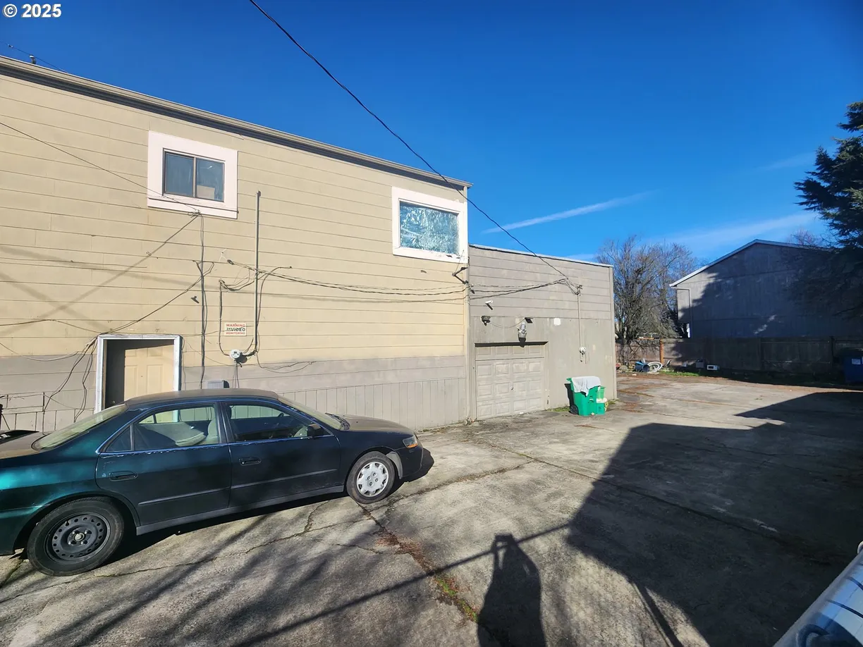 Portland, OR Real Estate | View 3144 NE 67TH | Listing
