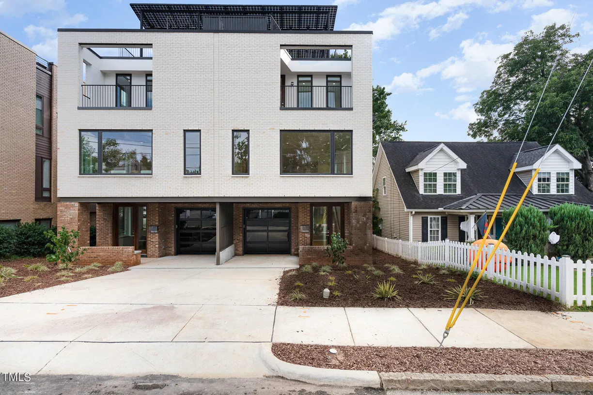 Raleigh, NC Real Estate | View 515 W Lenoir, 102 | 4 Beds, 3 Baths