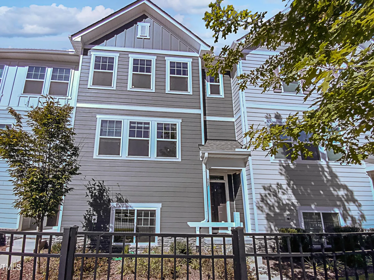 Raleigh, NC Real Estate | View 607 Traditions Grande | 4 Beds, 3 Baths