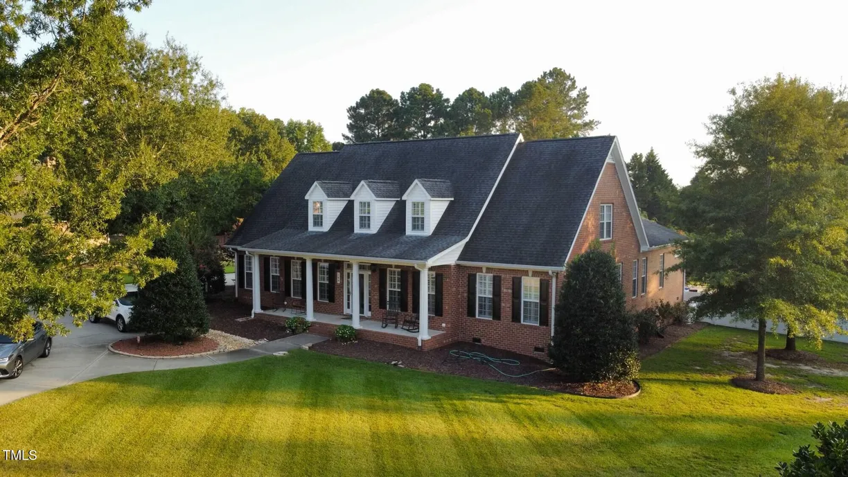 Raleigh, NC Real Estate | View 166 Weldon | 4 Beds, 3 Baths