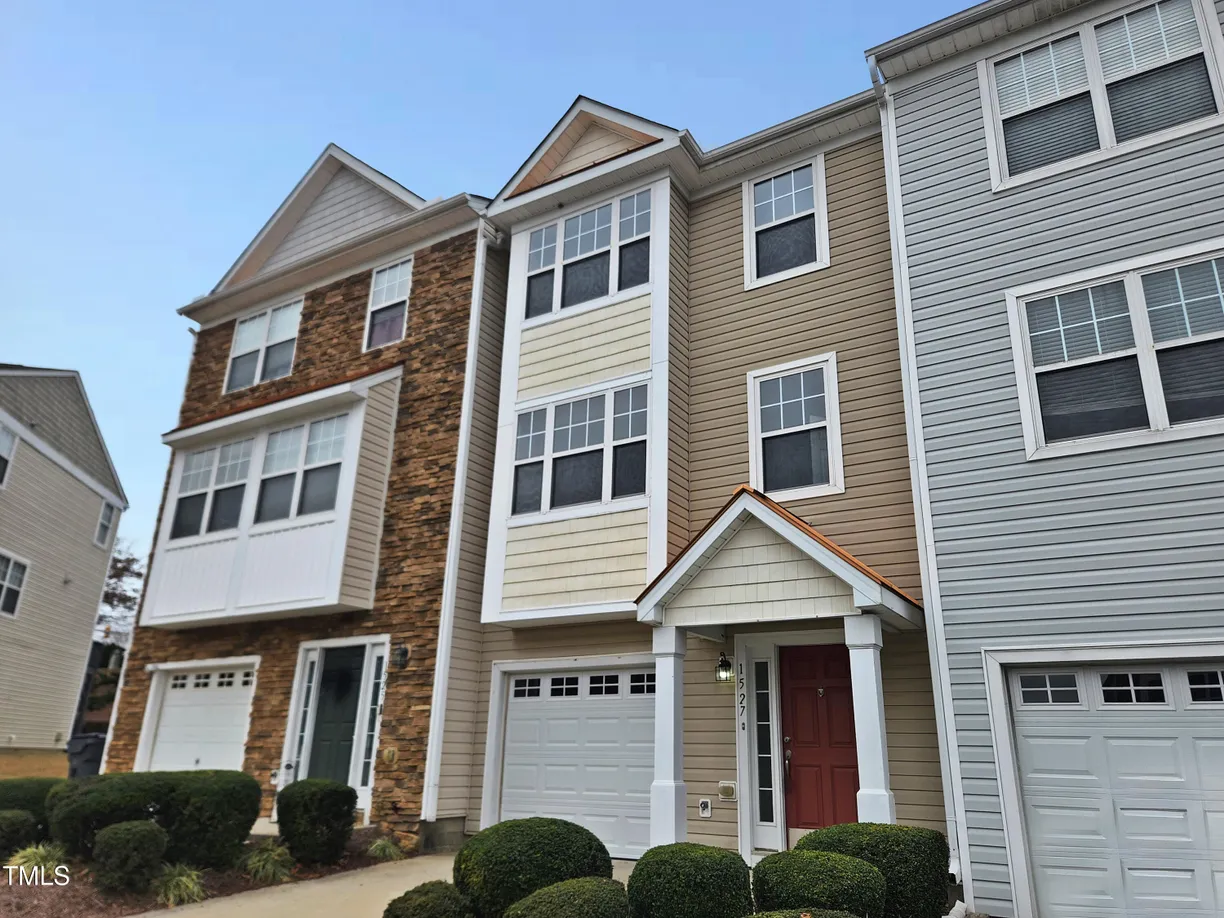 Raleigh, NC Real Estate | View 1527 Haywards Heath | Listing