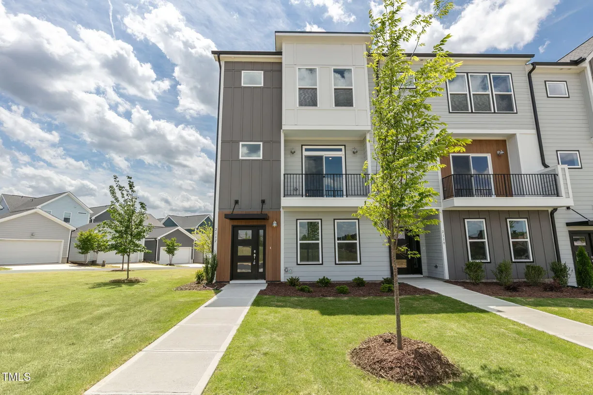 Raleigh, NC Real Estate | View 2117 Treelight | 4 Beds, 3 Baths