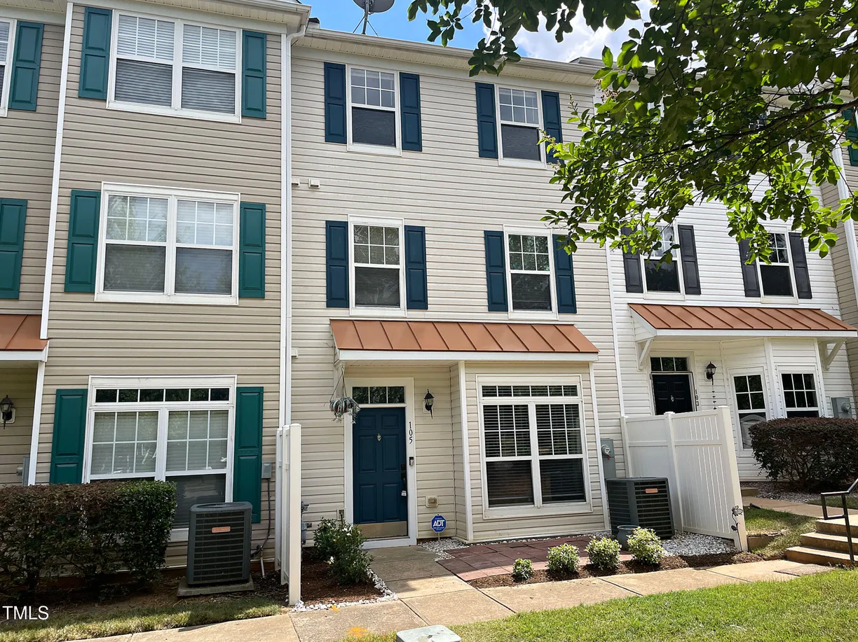 Raleigh, NC Real Estate | View 2221 Valley Edge, 105 | Listing