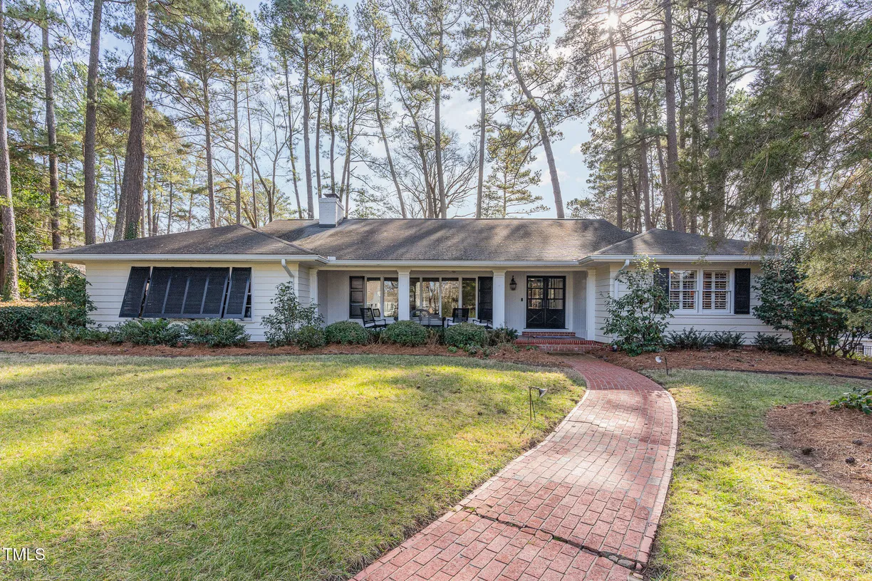 Raleigh, NC Real Estate | View 2801 Chelsea | 4 Beds, 3 Baths