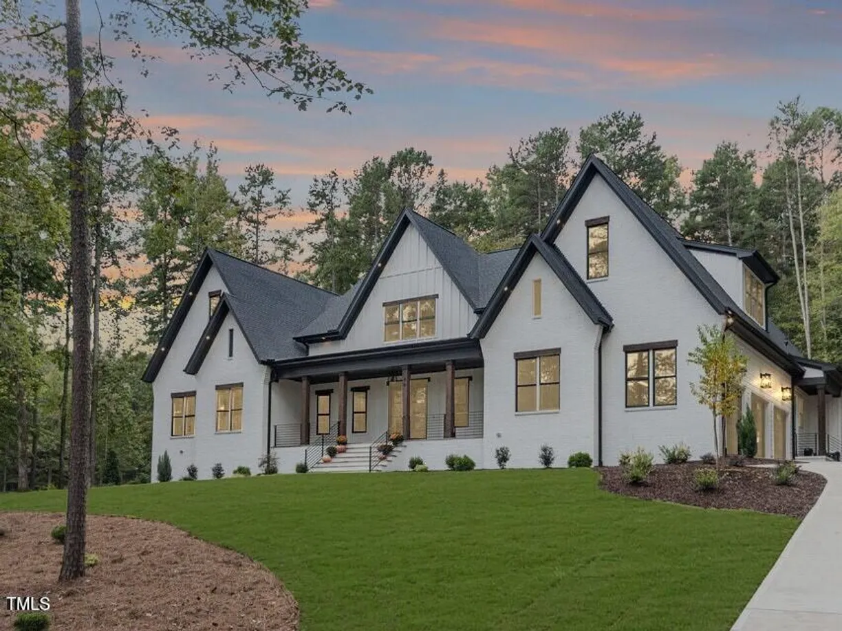 Raleigh, NC Real Estate | View 49 Clear Springs | 6 Beds, 6 Baths