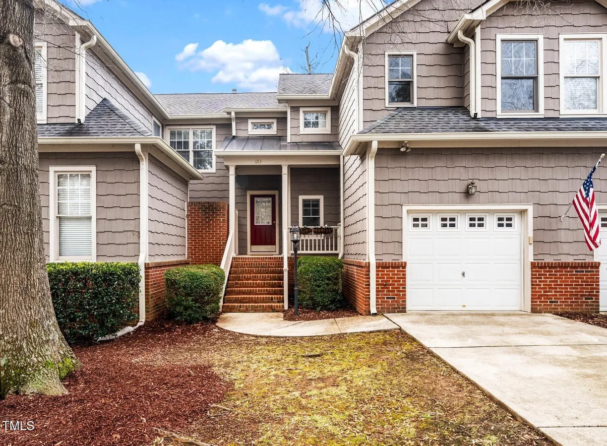 Raleigh, NC Real Estate | View 1213 Red Beech | 2 Beds, 2 Baths