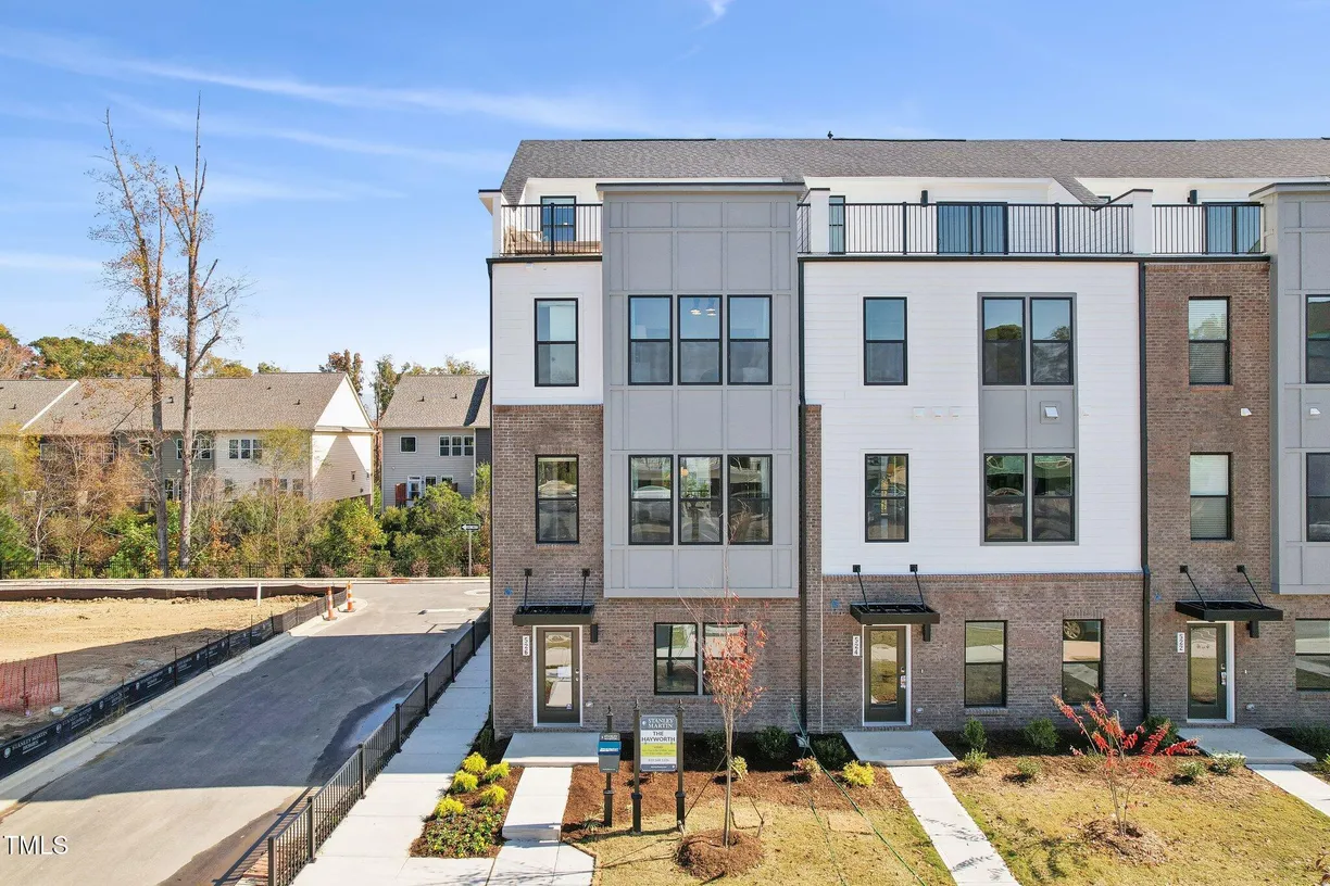 Raleigh, NC Real Estate | View 2906 Kempthorne, Lot 54 | 4 Beds, 4 Baths
