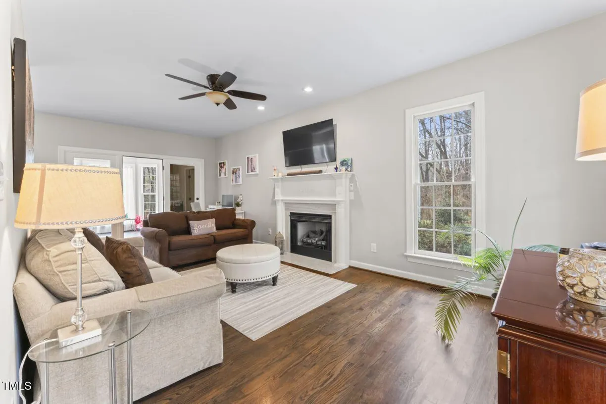 Raleigh, NC Real Estate | View 2015 Pratt | Listing