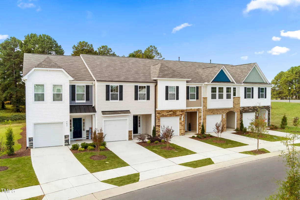 Raleigh, NC Real Estate | View 341 Church, 67 | 3 Beds, 2 Baths