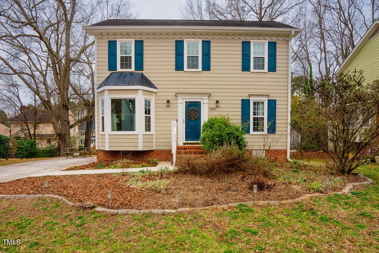 Raleigh, NC Real Estate | View 3320 Derbyshire | 3 Beds, 2 Baths