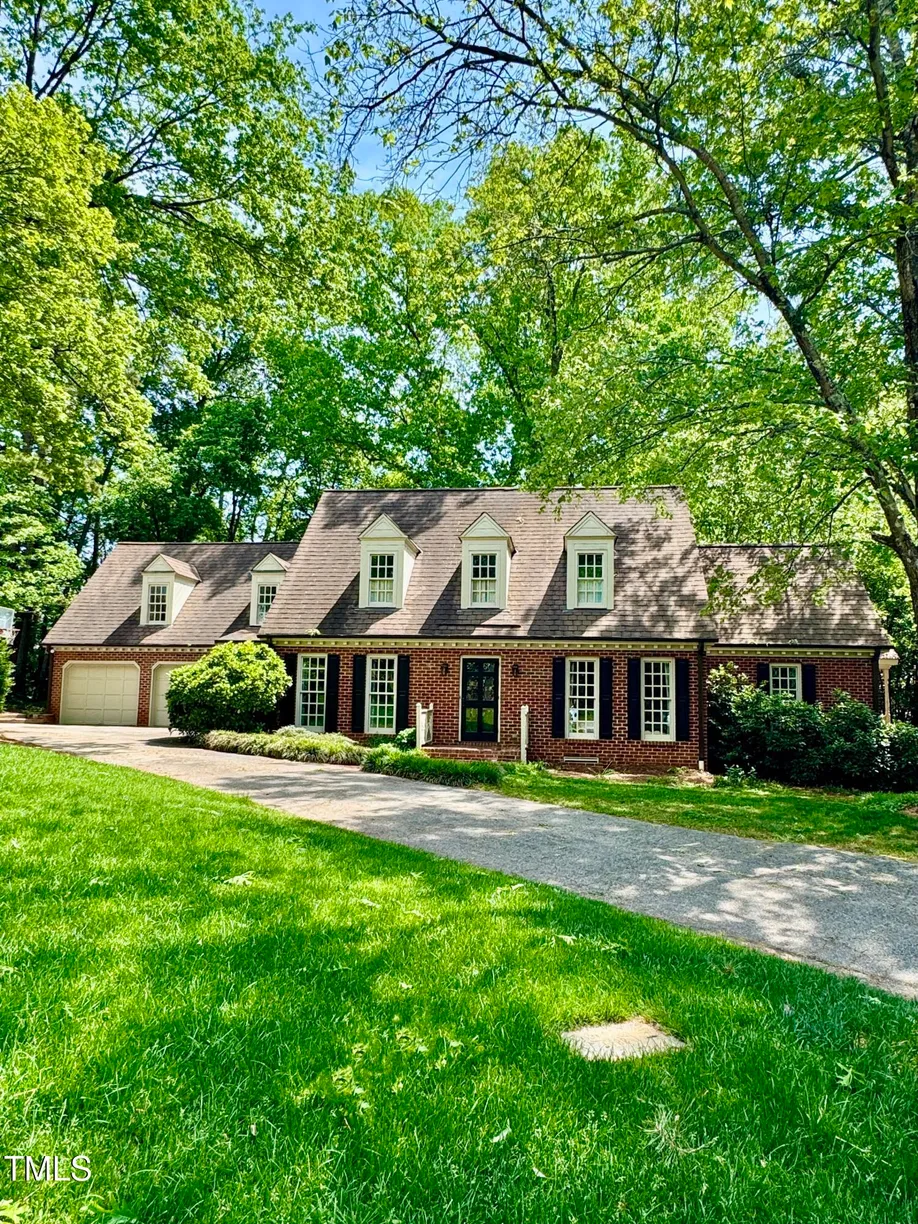Raleigh, NC Real Estate | View 3005 Woodgreen | 5 Beds, 5 Baths
