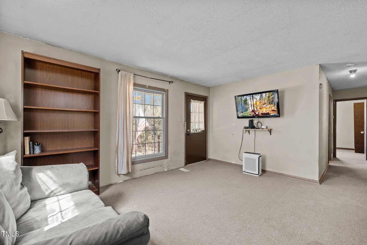Raleigh, NC Real Estate | View 1507 Ridgeway | Listing
