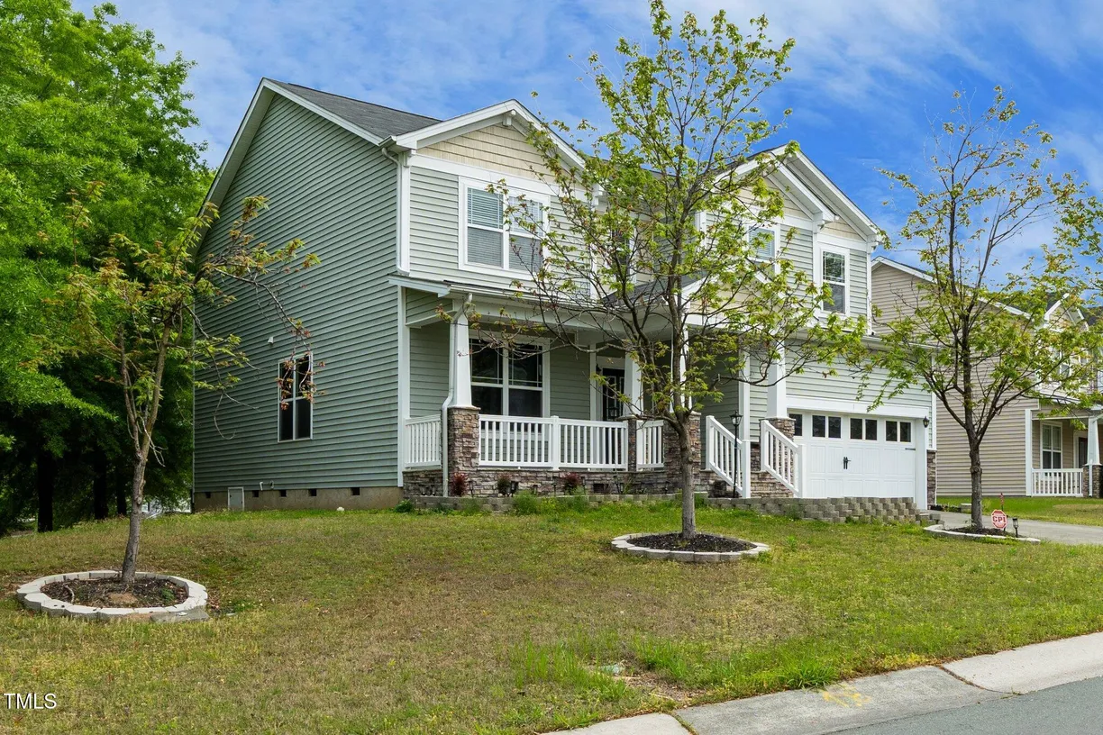 Raleigh, NC Real Estate | View 1 Serenity | 4 Beds, 2 Baths