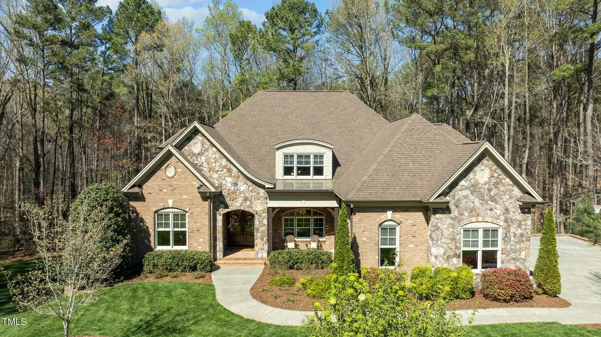Raleigh, NC Real Estate | View 1009 High Trail | 4 Beds, 4 Baths