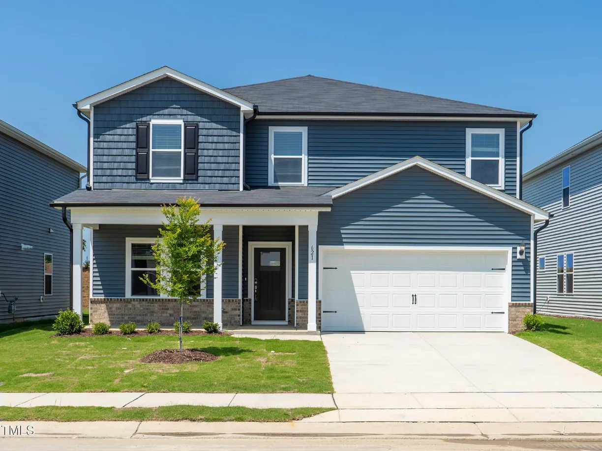 Raleigh, NC Real Estate | View 621 White Birch | 5 Beds, 3 Baths